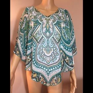 Sara Michelle Green Top